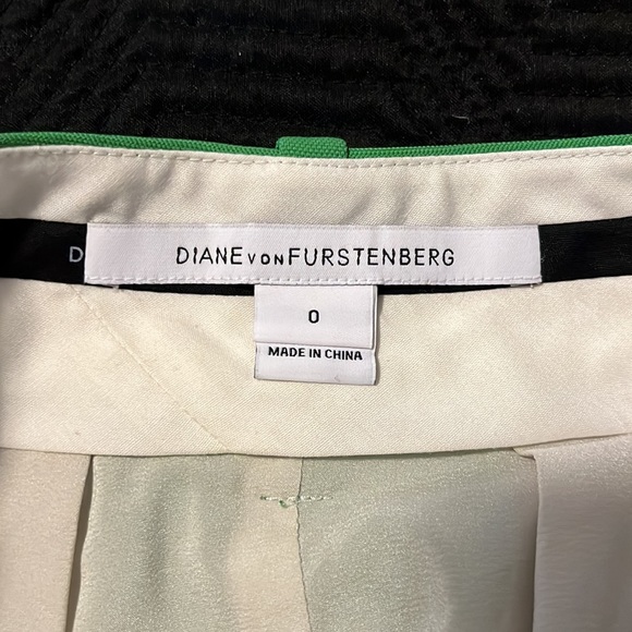 Dian von Furstenberg Mini skirt - Picture 4 of 4
